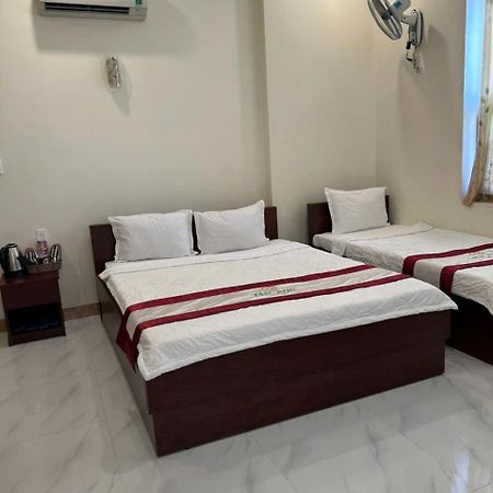 Hotel Tan Phu Lagi Bagian luar foto