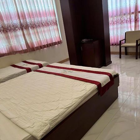 Hotel Tan Phu Lagi Bagian luar foto