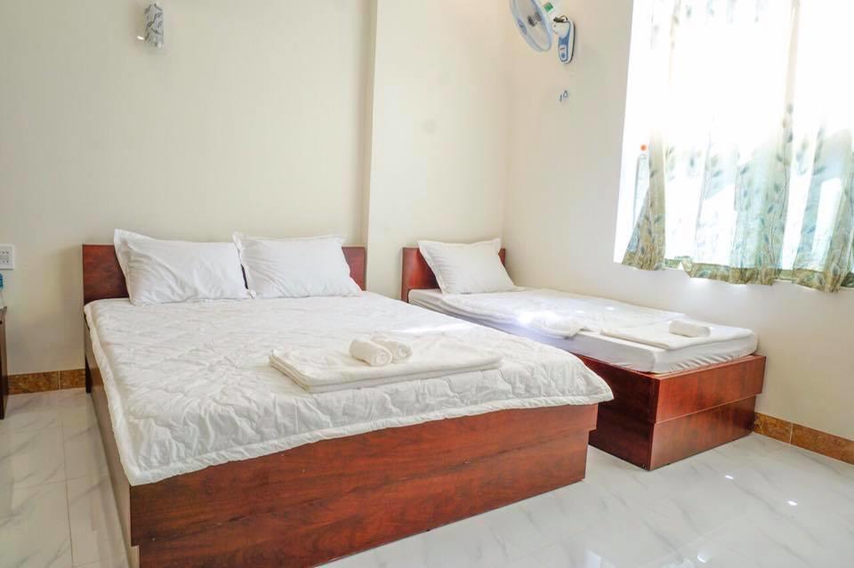 Hotel Tan Phu Lagi Bagian luar foto