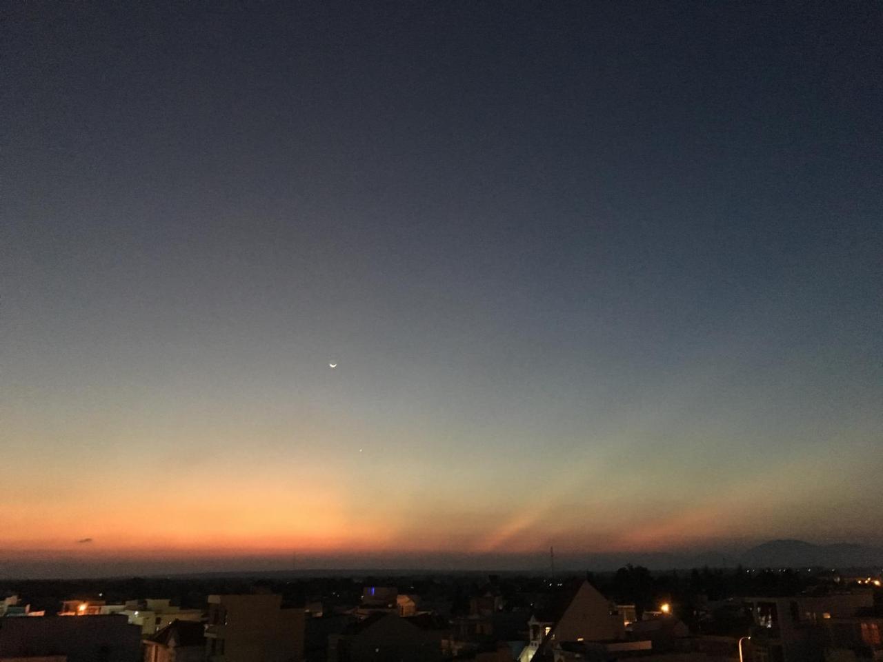 Hotel Tan Phu Lagi Bagian luar foto